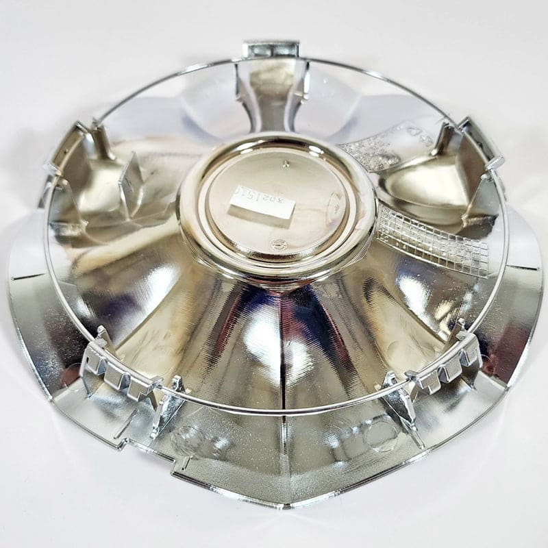 08-10 Chrysler Town & Country Chrome Center Cap 4721717AA