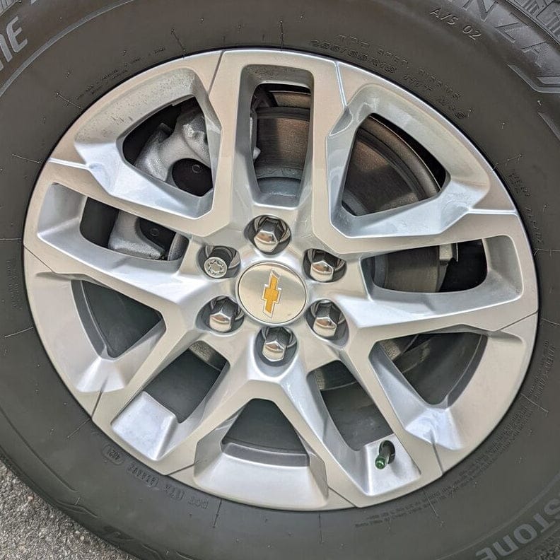 New 2018 Chevrolet Traverse LT Cloth GB8 - Mosaic Black Metallic New 2018 Chevrolet Traverse LT Cloth GB8 - Mosaic Black Metallic